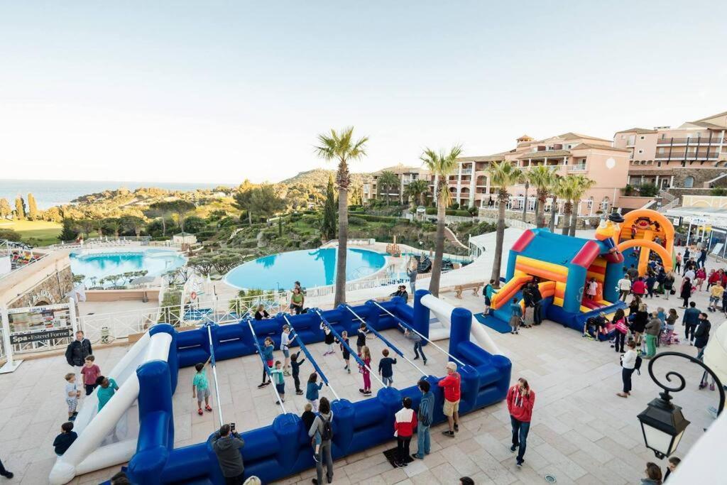 Dans Un Cadre D'Exception, Vue Mer Panoramique A Agay Cote D'Azur, Village Vacances Cap Esterel, T2 Avec Jardin, Golf, Climatisation, Wifi, 5 Piscines Сен-Рафаэль Экстерьер фото