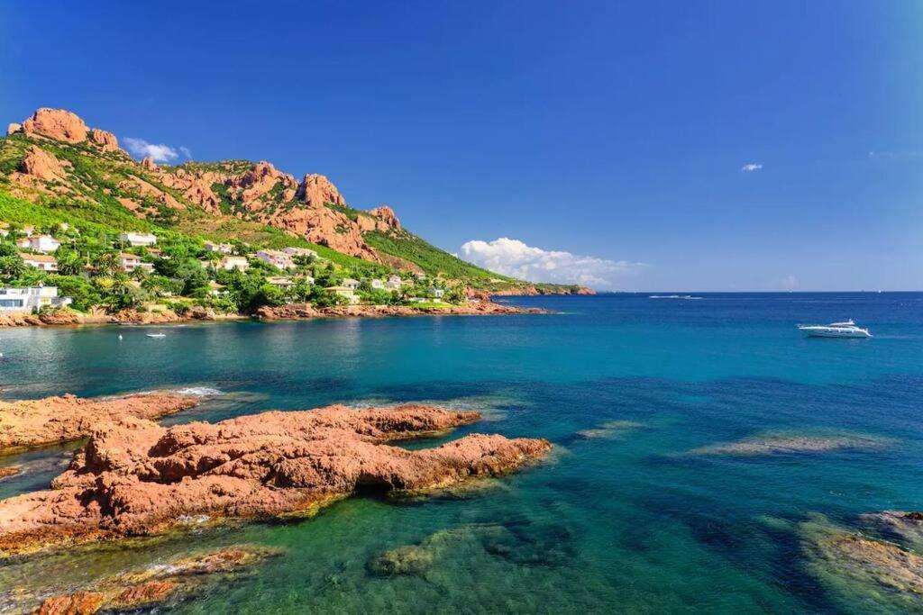 Dans Un Cadre D'Exception, Vue Mer Panoramique A Agay Cote D'Azur, Village Vacances Cap Esterel, T2 Avec Jardin, Golf, Climatisation, Wifi, 5 Piscines Сен-Рафаэль Экстерьер фото